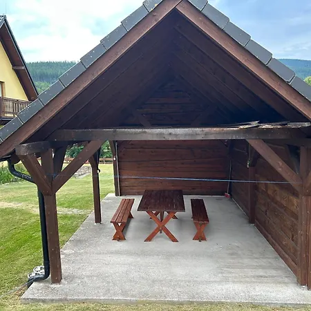 Holiday home Na Bani W Starej Morawie *